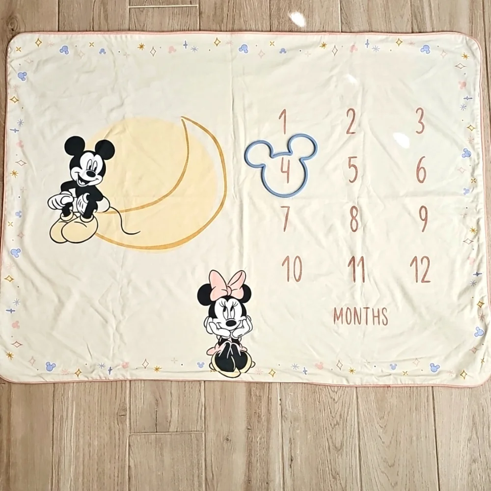 Disney Milestones Blanket - Great Used Condition - Very Clean, 30 x 40. - Picture 1 of 11